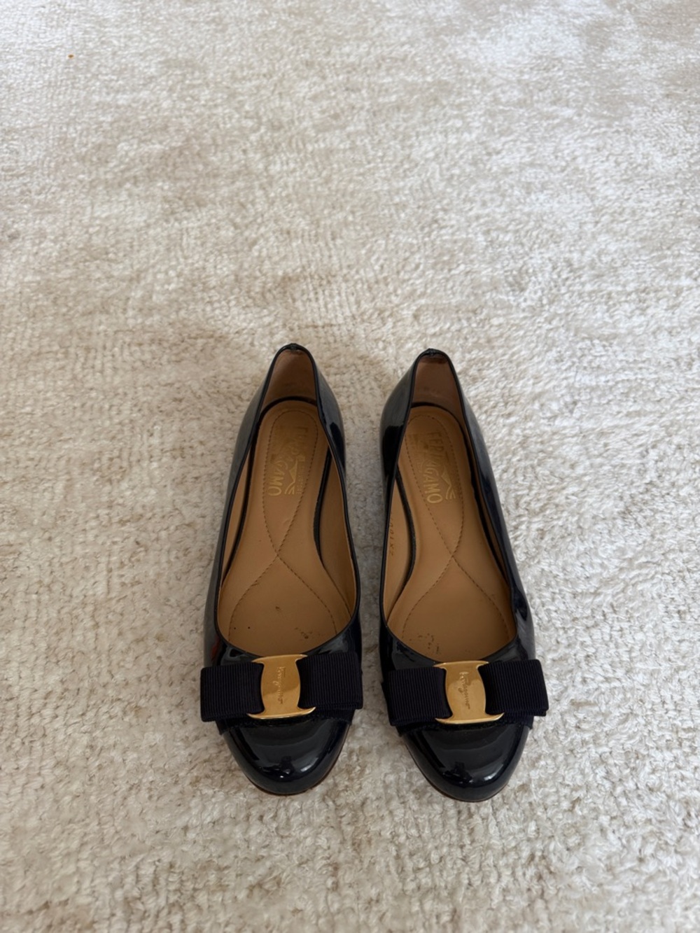 Salvatore Ferragamo Navy Patent Vara Bow Flats